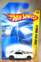 2008 Hot Wheels #16 New Models 16/40 Dodge Challenger SRT8 White w/Chrome OH5 Sp - $14.25