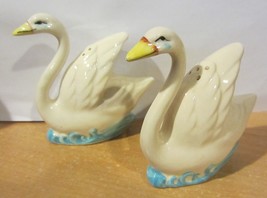 Vintage white swans salt and pepper shakers original price tag - $18.00