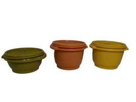 3 VTG Tupperware Servalier Bowls, 1323 #886, 812 Lids Yellow Orange Green - $19.40