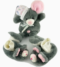 Snuggle Buddies Mouse  Gray Plush Toy Zipper Pouch WITH Kids’ Slippers - £46.14 GBP