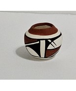 Isleta Pueblo Miniature Polychrome Pottery Art Signed YO 3/4&quot;  - £20.78 GBP