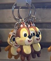 Disney Parks Cuties Dale (&amp;) Chip Keychain Bag Charm New - $29.99