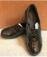 Clarks Womens Bendables Brn Croc pattern NWOT 7M - $34.00