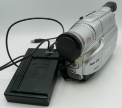 JVC GR-SXM37U COMPACT SUPER VHS-C CAMCORDER 25X OPTICAL ZOOM w Charger R... - $10.39