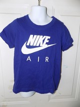 Nike Air Graphic Print Short Sleeve Shirt Size 7 Boy&#39;s EUC - £11.45 GBP