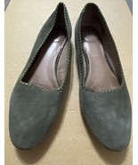 Lands End muted pastel green color suede flats loafers  Size 10 Low $ - $552.31 MXN