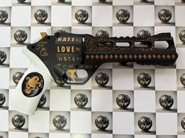 Harley Quinn Full Size Pistol -
show original title

Original TextPistol... - $1,358.08 MXN