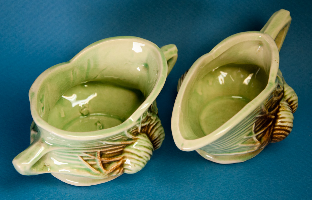 McCoy Pine Cone Creamer & Sugar Bowl Pottery Item image 3