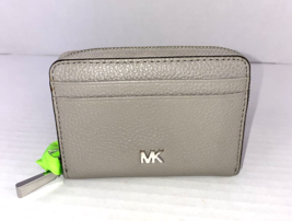 Michael Kors Card Holder Pebbled Gray Leather Zip Around W13 - £35.49 GBP
