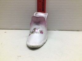 vintage porcelain shoe trinket dish pink/white ruffled edge - $128.65 MXN