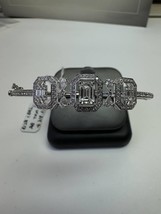 Dan's Fashion Jewelry Women's Bracelet Size 7.5 Inch - $14,920.29
