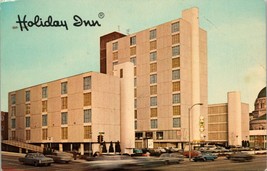 The New Holiday Inn Midtown St. Louis MO Postcard PC196 - £10.22 GBP