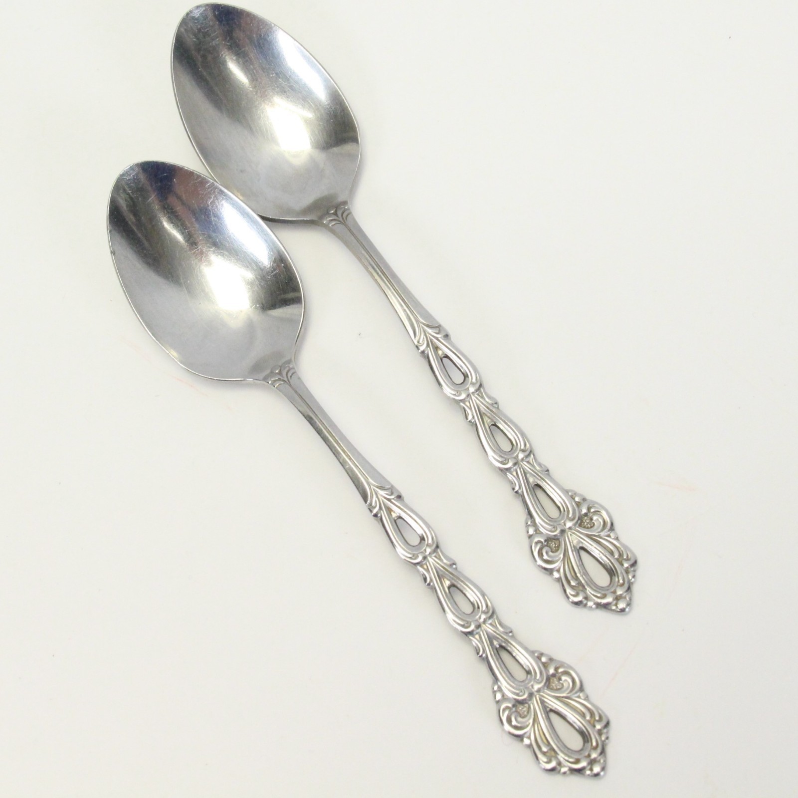 Oneida Chandelier Teaspoons 6&quot; Community Stainless Lot of 2 - $22.53