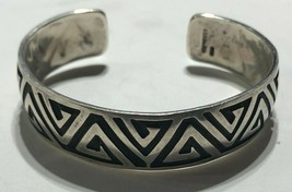 Thick Adjustable Native American Maze Zuni Cuff Bracelet Sterling Silver .925 - £157.68 GBP