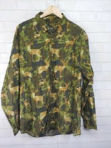 Woolrich Men&#39;s Button Down Deer Camo Dress Shirt Size L - £15.64 GBP