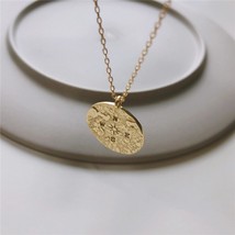 RUIYI European Style Girls Niche Compass Map Coin Pendant Necklace For Women Rea - £22.53 GBP