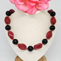 Vintage Red Quartz &amp; Black Glass Beaded Choker Necklace - $22.95