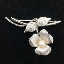 TRU-KAY vintage sterling flower pin - 925 silver faux pearl signed TK br... - $30.00