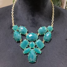 Womens Fashion Green Color Faceted Rhinestones Statement Necklace with Lobster - £23.36 GBP