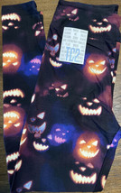 NWT LuLaRoe TC2 (18+) Witch Please Black Glowing Pumpkins Halloween Leggings - £27.58 GBP