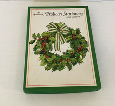 Vintage Hallmark holiday stationery set in box writing paper decorated p... - $19.75