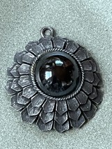 Layered Oxidized Silvertone Flower w Large Round Black Cab Pendant – 1 and 5/8th - £9.78 GBP