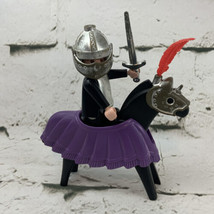 Playmobil Vtg Geobra Jousting Horse Knight In Armor Purple Black Sword - £7.43 GBP