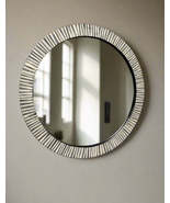 Bone inlay Round wall Mirror Frame - $8,406.88 MXN