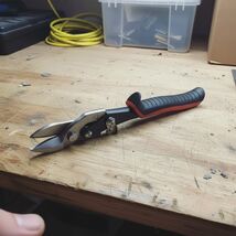 Malco AV1 Left Cut Aviation Snips - Red Grip, Forged Steel Jaws, 1 Count - $627.56 MXN