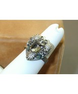 Michal Golan Jeweled Adjustable Heart Ring - $570.01 MXN