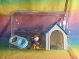 2000 Fisher Price Loving Family Dollhouse Dog House Dog + Food Tray - NEW - £17.39 GBP