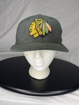 New Era 59fifty Hat Chicago Blackhawks NHL 7 1/2 Gray Fitted Cap Logo - $298.91 MXN