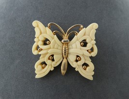 Rare Hattie Carnegie Butterfly Brooch Faux Ivory Gold Tone Open Work Vtg... - $219.00