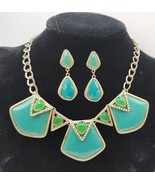 Vintage Danielle Stevens Green Lucite Necklace &amp; Matching Earrings - £22.79 GBP