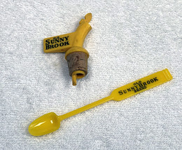Old Sunny Brook Brand Whiskey Plastic Swizzle Stir Stick Spoon &amp; Bottle ... - £18.16 GBP
