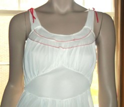 Princess Waist Short Length Nightgown Seamprufe Size 32 White Ruffle Red... - $49.49