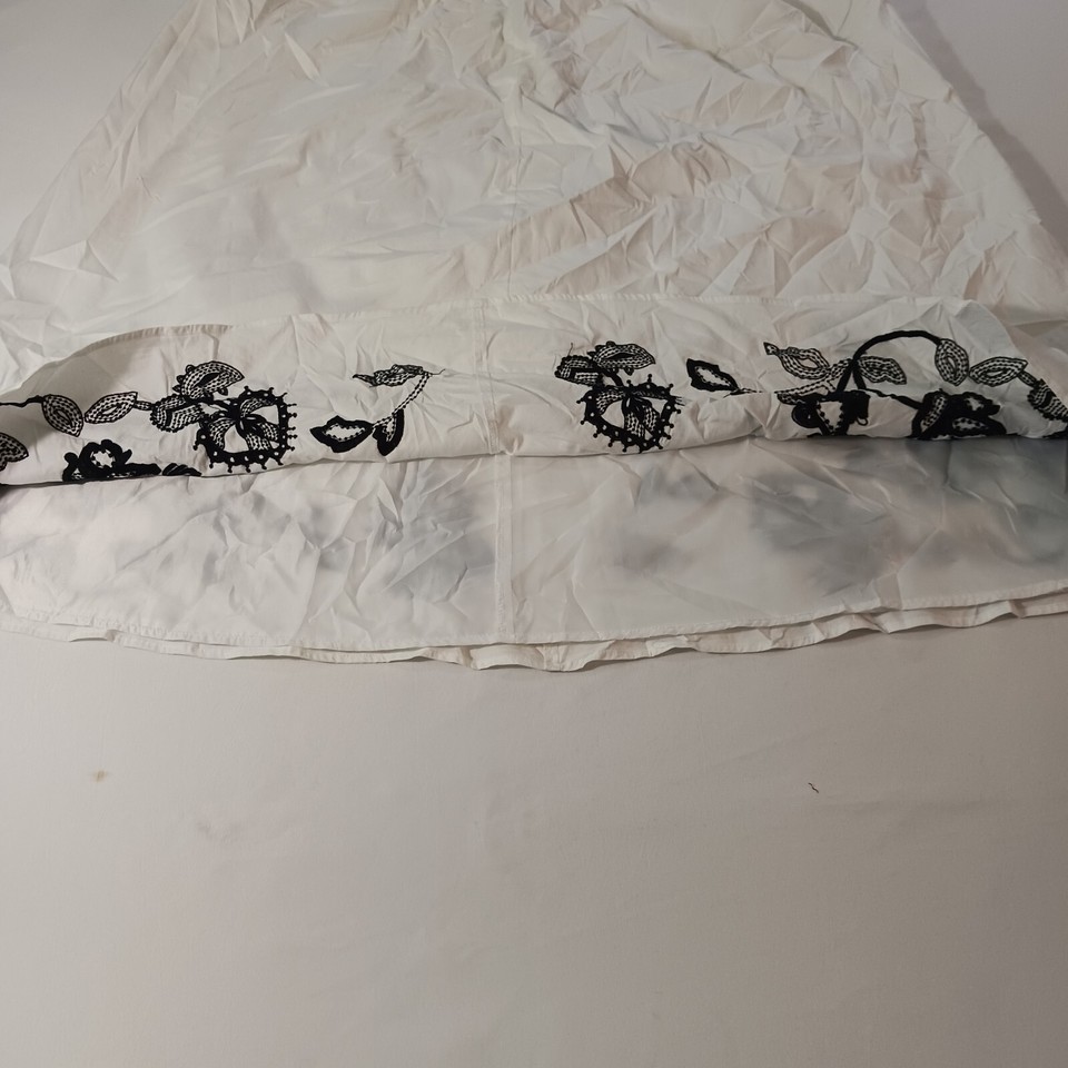 Niotto Women's White & Black Floral Cotton Blend Back Zipper Skirt Size 24W Item image 9