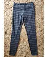 Nike Dry Fit Women&#39;s Black &amp; Grey Legend Leggings Size: Medium - $228.27 MXN