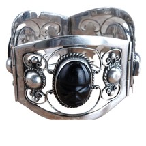 7.5&quot; Vintage Mexican Sterling Silver Modernist onyx aztec faces bracelet - £154.69 GBP