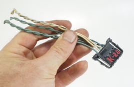 Mercedes Speaker Connector wiring harness connector 6 wire plug OEM Genuine - $19.00