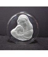 Mother&#39;s Day Crystal Sculpture - Mother and Child - 1980 by Danbury Mint - £11.19 GBP