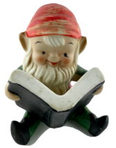 Homco Santa&#39;s Elf Figurine Reading Big Book Vintage Ceramic Christmas Decor - $348.02 MXN