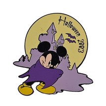 Disney Auctions Mickey Mouse Dracula Vampire Halloween 2003 LE 250 Pin - £51.95 GBP