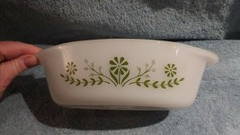 Mint Vintage Glasbake Green Daisy 1 1/2 Qt. Casserole Dish - £9.08 GBP