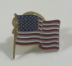 American Flag Gold Tone Lapel Pin - $5.44