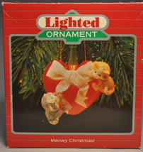 Hallmark - Meowy Christmas - Two Kittens Heart - Lighted - Keepsake Ornament - £15.02 GBP