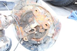 2013 FREIGHTLINER CASCADIA FRONT LEFT DRIVER KNUCKLE SPINDLE HUB ASSEMBLY Q8977 image 8