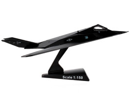 Lockheed F-117 Nighthawk Stealth Aircraft United States Air Force 1/150 Diecast - £24.90 GBP
