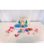 Teacup Pets Piggies Crystal Ice Rink Champions Play Set Piggy Skating Lot  - $21.78