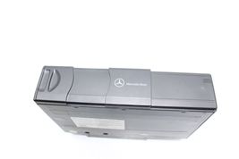 03-06 MERCEDES-BENZ W220 S430 6 DISK CD CHANGER Q9438 image 6